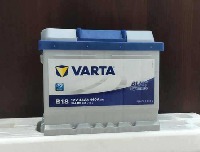 Akumulator 44Ah 440A EN VARTA Blue Dynamic B18