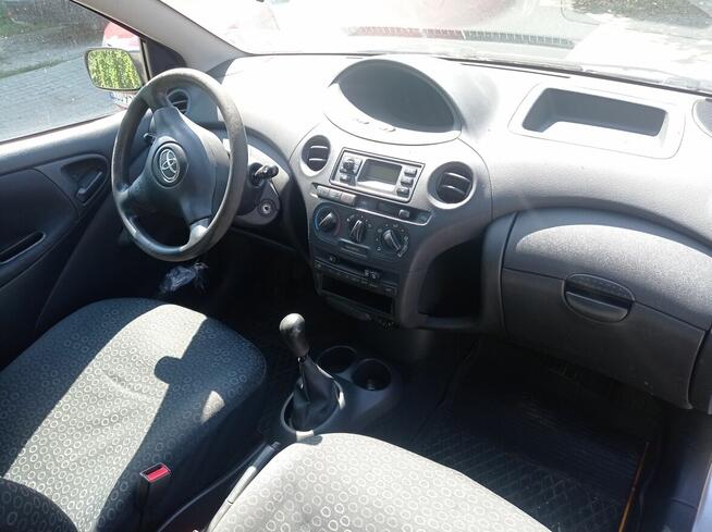 Sprzedam Toyota Yaris 1, 2003 r.