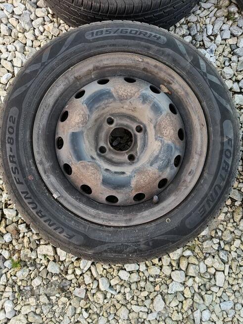 Nowe opony z felgami 14