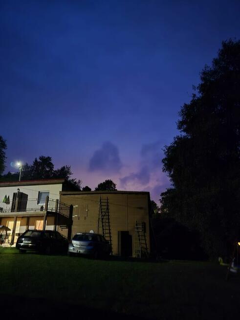 Kawa z widokiem na jezioro? Mazurskie pokoje czekają!