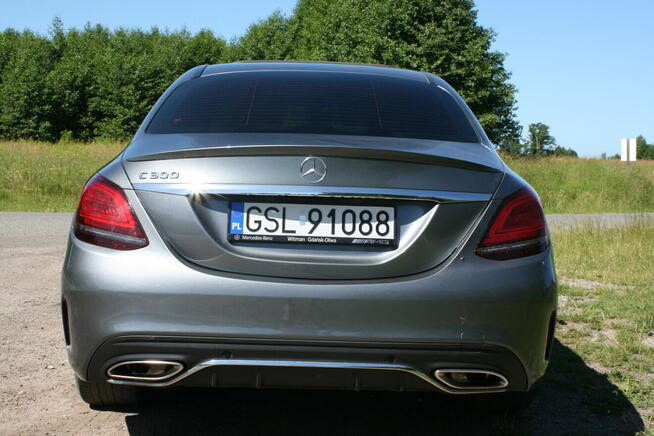 Mercedes-Benz Klasa C 300 9G-TRONIC AMG Line