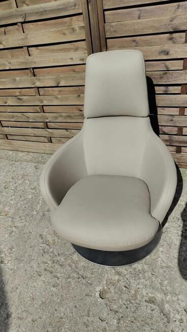 Fotel Natuzzi obrotowy wygodny elegancki vintage