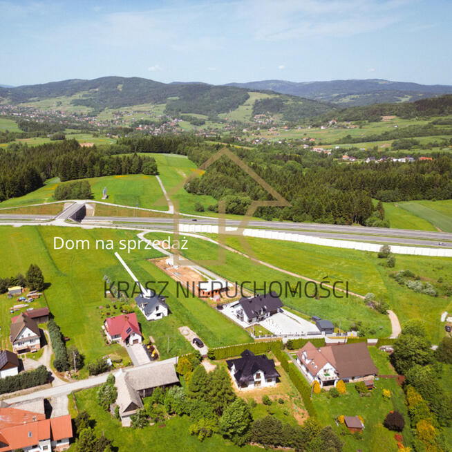 Dom na pięknej widokowej działce w Krzeczowie