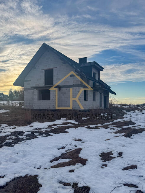 Dom na pięknej widokowej działce w Krzeczowie