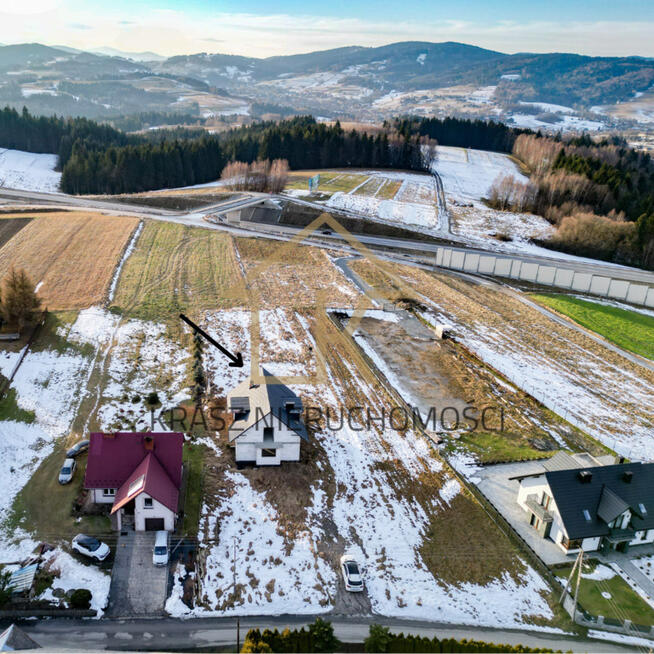 Dom na pięknej widokowej działce w Krzeczowie