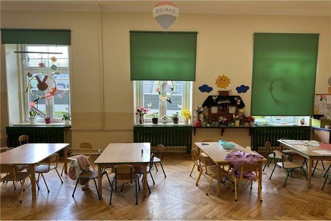 Obiekt Lokal 250 m² z ogrodem i parkingiem