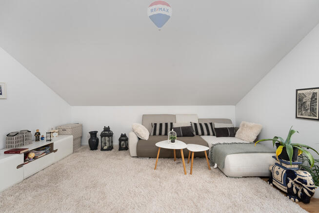 Malowniczy dom z ogrodem w Nieżynie na sprzedaż