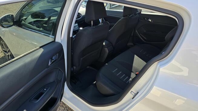 Peugeot 308 Full LED, kamera, asystent