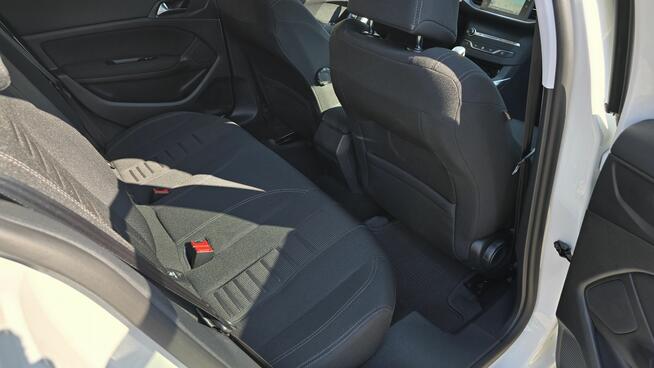 Peugeot 308 Full LED, kamera, asystent