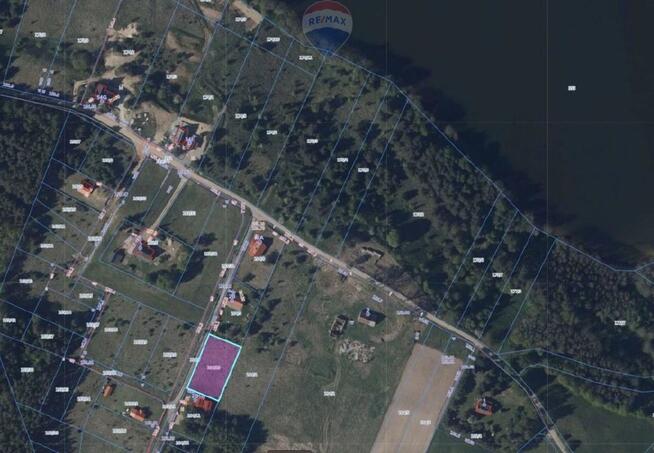 Działka rekreacyjna w niedalekim otoczeniu jeziora