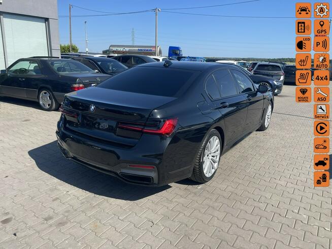 BMW 750 Long Xdrive Podgrzewanie Pamięć Masaż Pneumatyka 400KM