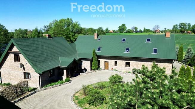 Wyjątkowy pensjonat przy jeziorze.