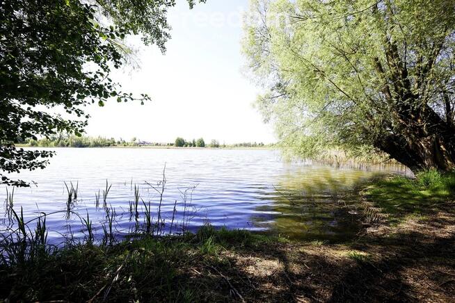 Wyjątkowy pensjonat przy jeziorze.