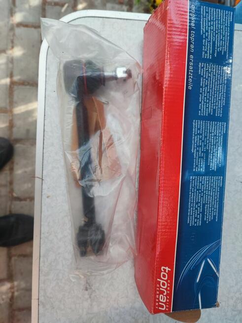 Wahacz, drążek Hyundai i40 VF tył , guma przegubu przód