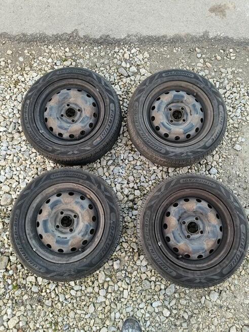 Nowe opony z felgami 14