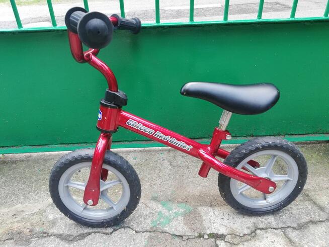Rowerek biegowy Chicco Red Bullet