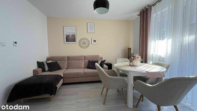 Sprzedam dom w zabudowie szeregowej, bezpośrednio