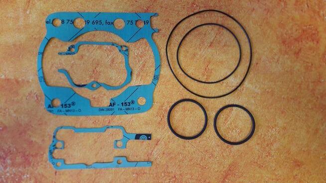 Uszczelki TOP-END TM MX 250 95-09r. MT120250