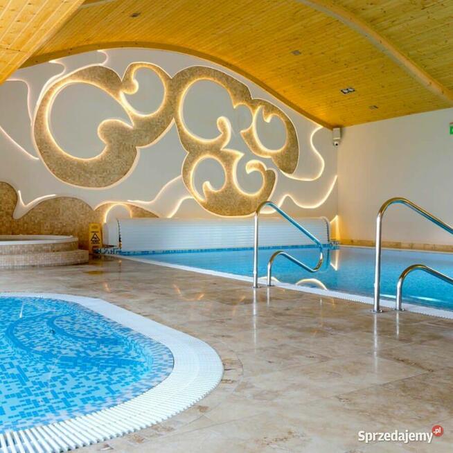 Płytki Trawertyn ClassicLight szlif i wypełniany 61x61x1,2cm