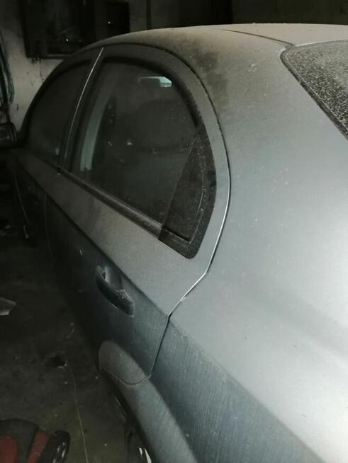 Syndyk sprzeda udział w wysokości 1/4 w prawie własności sam