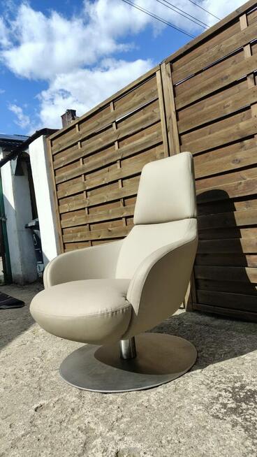 Fotel Natuzzi obrotowy wygodny elegancki vintage