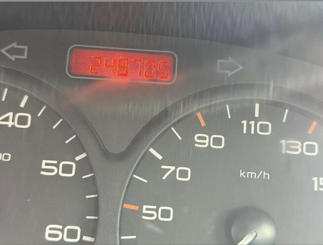 Peugeot 206 - 2001 r.