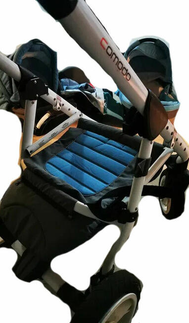 Wózek dziecięcy gondola, spacerówka i fotelik samochodowy 3