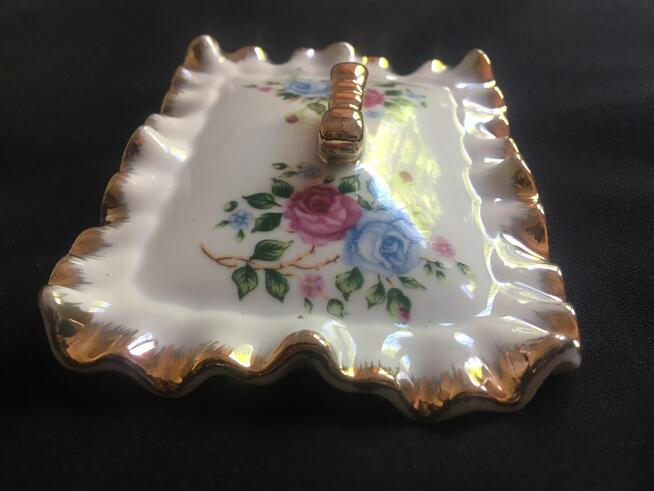 Stara pokrywka szkatułka porcelana PRL róża