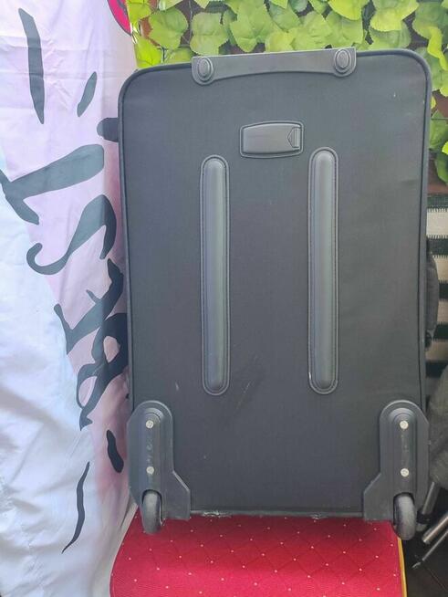 Walizka na kółkach Globtroter torba turystyczna podróżna