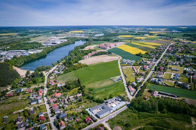 Dom na wsi naad jeziorem