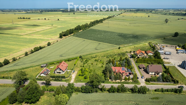 Działka z projektem domu i budynku z wiatą !