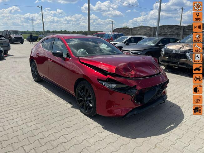 Mazda 3 mHEV Automat Klimatronik: 2 strefy 186KM