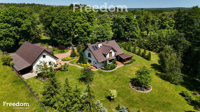 Urokliwy dom na Mazurach z dużym ogrodem