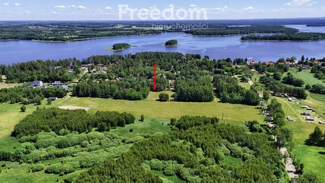 Działka budowlana z mediami 400 m od Jezioraka.