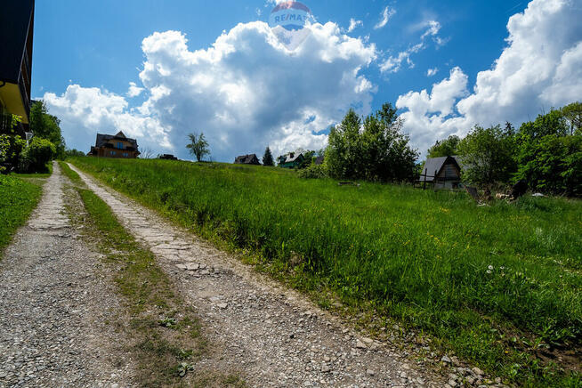 Działka budowlana w Poronienie (B)