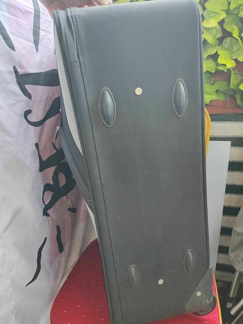 Walizka na kółkach Globtroter torba turystyczna podróżna