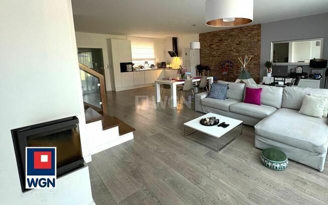 Dom na osiedlu Park Szklary w Szklarach Górnych