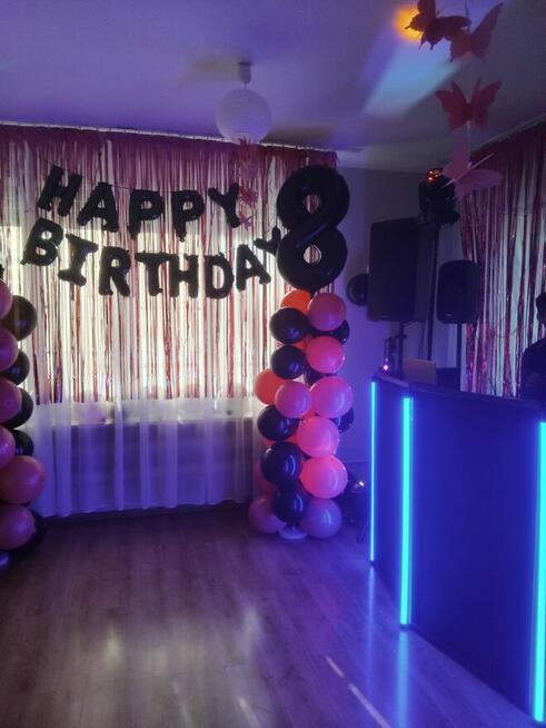 Sala do organizacji przyjęć okolicznościowych z kuchnią