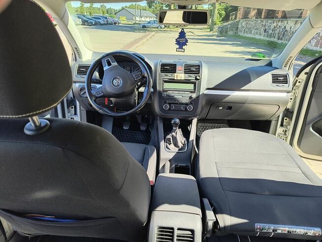 VW JETTA 2010 Oryginalny Lakier Salon Polska