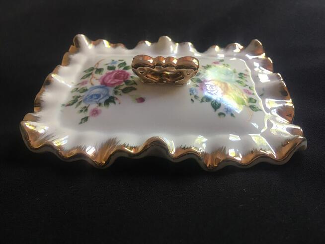 Stara pokrywka szkatułka porcelana PRL róża