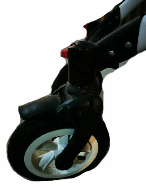 Wózek dziecięcy gondola, spacerówka i fotelik samochodowy 3