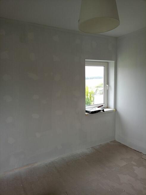 Malowanie ścian wewnątrz budynku