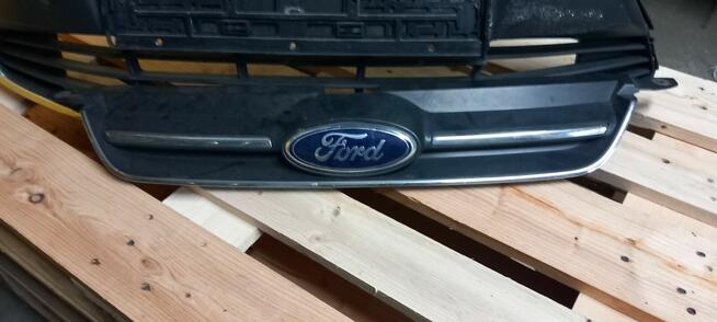 Ford C.Max atrapa grila.