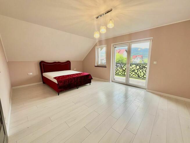 Nowy Dom z Garażem - 132 m2 Komfortu w Limanowej