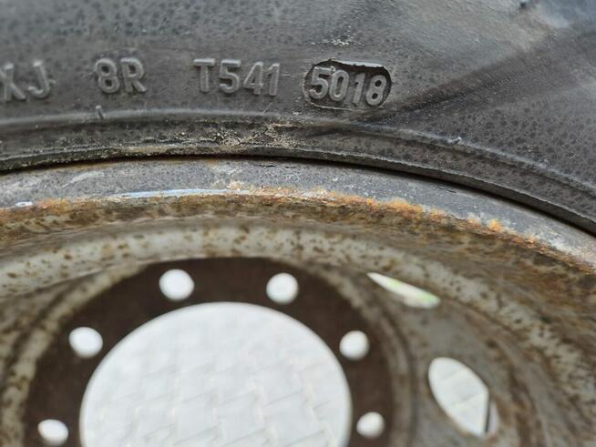 Felga 22,5 x 9,00 + opona Pirelli 315/ 70 R 22,5 Triathlon