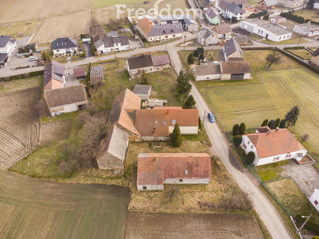 Działka z potencjałem budowlanym – Grabina