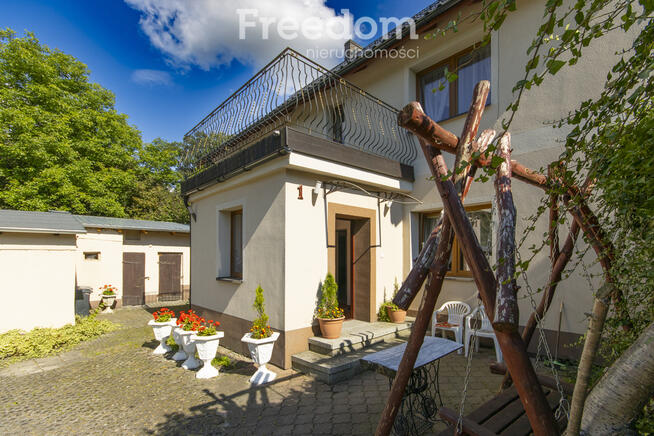 Dom u podnóża Gór Opawskich - świetny stan!