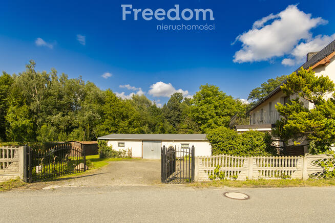 Dom u podnóża Gór Opawskich - świetny stan!