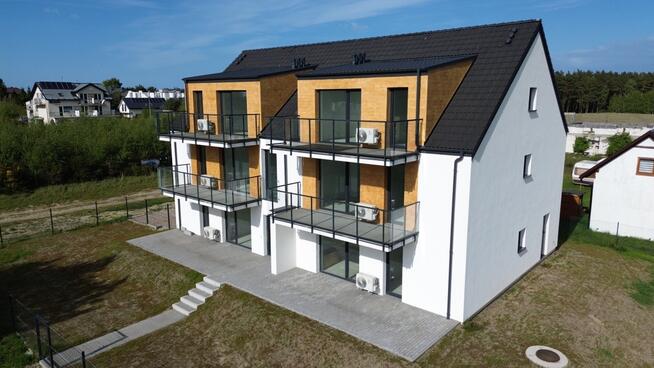 Apartament A3 – Drugie piętro z dużym balkonem