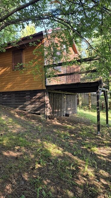 Domek letniskowy na działce budowlanej